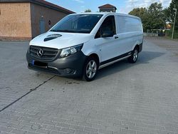 Weiß Gebraucht 2018 Mercedes Vito Van / Kleinbus | 11.500 €