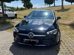 Schwarz Gebraucht 2019 Mercedes CLA180 Shooting Brake Progressive Kombi | 20.000 € (Guter Preis)