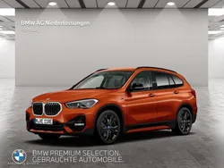 Orange Gebraucht 2022 BMW X1 Sport Line SUV | 27.907 € (Etwas zu teuer)
