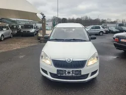 Weiß Gebraucht 2014 Skoda Roomster Kombi | 2.890 € (Fairer Preis)