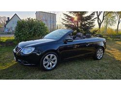 Schwarz Gebraucht 2009 VW Eos Edition Cabrio | 5.900 € (Fairer Preis)