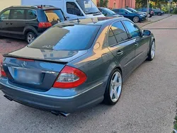 Grau Gebraucht 2008 Mercedes 320 AMG Limousine | 9.999 € (Teuer)