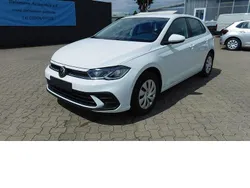 Purewhite c9a (weiß)weiß Gebraucht 2023 VW Polo Life Limousine | 16.690 € (Guter Preis)