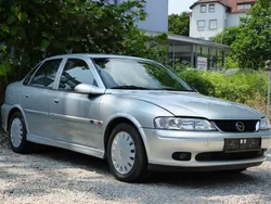 Silber Gebraucht 2000 Opel Vectra Edition Limousine | 350 € (Superpreis)