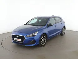 Blau Gebraucht 2018 Hyundai i30 Passion Limousine | 13.440 € (Fairer Preis)