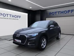 Grau Gebraucht 2022 Audi Q5 Business SUV | 30.750 € (Guter Preis)