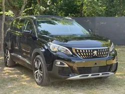 Schwarz Gebraucht 2020 Peugeot 5008 Allure Van / Kleinbus | 15.900 € (Superpreis)