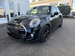 Schwarz Gebraucht 2017 Mini Cooper SD Kleinwagen | 13.900 € (Fairer Preis)