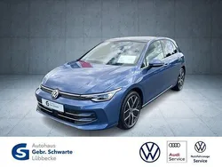 Blau Gebraucht 2024 VW Golf VIII Edition Limousine | 32.390 € (Etwas zu teuer)