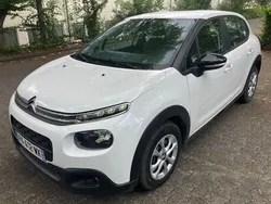 Weiß Gebraucht 2019 Citroën C3 Feel Kleinwagen | 5.355 € (Guter Preis)
