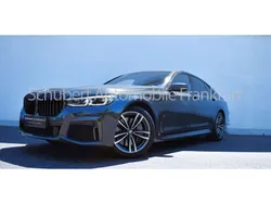 Grau Gebraucht 2020 BMW 750L M Sport Limousine | 58.980 €