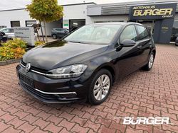 Schwarz Gebraucht 2018 VW Golf VII Comfortline Limousine | 16.770 € (Guter Preis)