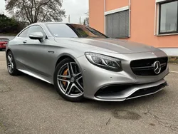 Grau Gebraucht 2015 Mercedes S63 AMG AMG Coupé | 59.990 €