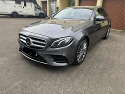 Grau Gebraucht 2016 Mercedes E350 AMG Limousine | 24.000 € (Etwas zu teuer)