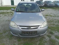 Grau Gebraucht 2006 Opel Corsa Limousine | 1.700 € (Fairer Preis)