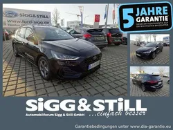 Agate black Gebraucht 2023 Ford Focus ST-Line X Kombi | 20.950 € (Guter Preis)
