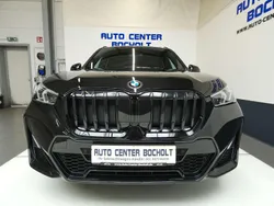 Black sapphire metallic Gebraucht 2023 BMW X1 M Sport SUV | 45.700 € (Fairer Preis)