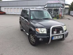 Schwarz Gebraucht 2003 Mitsubishi Pajero SUV | 3.500 € (Fairer Preis)