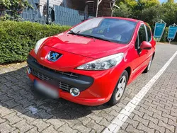 Rot Gebraucht 2006 Peugeot 207 Kleinwagen | 1.700 € (Guter Preis)