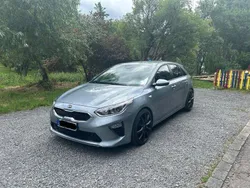 Silber Gebraucht 2019 Kia Ceed Limousine | 12.000 € (Fairer Preis)