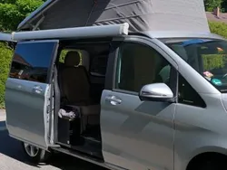 Silber Gebraucht 2018 Mercedes V220 Marco Polo Van / Kleinbus | 43.900 € (Superpreis)