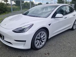 Weiß Gebraucht 2022 Tesla Model 3 Limousine | 29.999 € (Fairer Preis)