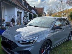 Grau Gebraucht 2021 Hyundai i30 N Performance Limousine | 32.500 € (Etwas zu teuer)