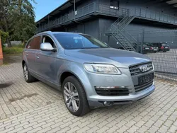 Grau Gebraucht 2006 Audi Q7 SUV | 11.500 € (Fairer Preis)