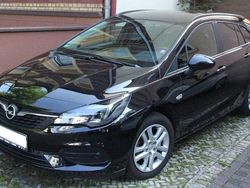 Schwarz Gebraucht 2022 Opel Astra Kombi | 19.500 € (Fairer Preis)
