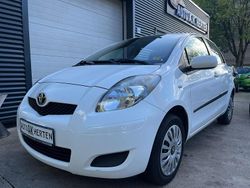 Weiß Gebraucht 2011 Toyota Yaris Cool Kleinwagen | 4.850 € (Etwas zu teuer)