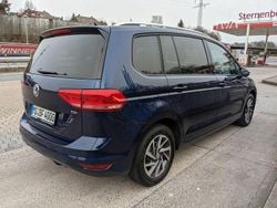 Blau Gebraucht 2017 VW Touran Sound Van / Kleinbus | 17.900 € (Guter Preis)