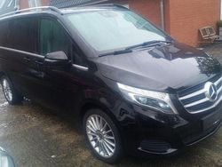 Schwarz Gebraucht 2017 Mercedes V220 Avantgarde Van / Kleinbus | 31.000 € (Superpreis)