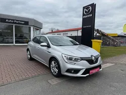 Silber Gebraucht 2016 Renault Mégane IV Experience Limousine | 8.490 € (Fairer Preis)