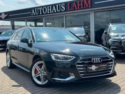 Mythosschwarz metallic Gebraucht 2020 Audi A4 S-Line Kombi | 24.990 € (Superpreis)