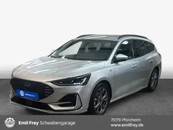 Silber Gebraucht 2023 Ford Focus ST-Line X Kombi | 20.850 € (Guter Preis)