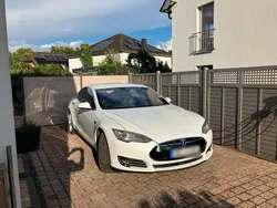Weiß Gebraucht 2016 Tesla Model S Limousine | 21.000 € (Superpreis)
