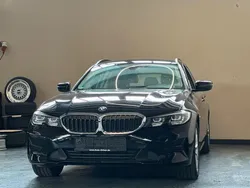 Schwarz Gebraucht 2022 BMW 320e Advantage Kombi | 19.900 € (Guter Preis)