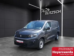 Platiniumgrau metallic Gebraucht 2024 Peugeot Partner Premium Van / Kleinbus | 26.900 €
