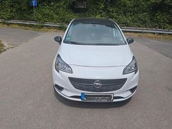 Weiß Gebraucht 2015 Opel Corsa Edition Kleinwagen | 7.290 € (Etwas zu teuer)