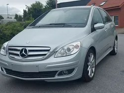 Grau Gebraucht 2005 Mercedes B200 Van / Kleinbus | 4.800 € (Etwas zu teuer)