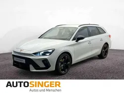Nevadaweiss metallic Neu 2025 Cupra Leon Kombi | 38.860 € (Guter Preis)