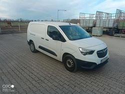 Weiß Gebraucht 2020 Opel Combo Van / Kleinbus | 9.500 € (Guter Preis)