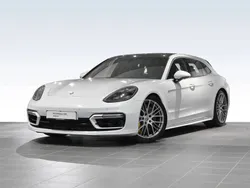 Carraraweißmetallic Gebraucht 2022 Porsche Panamera Turbo S Sport Turismo Limousine | 132.900 € (Etwas zu teuer)