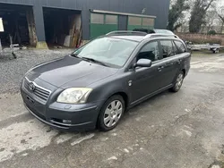 Grau Gebraucht 2006 Toyota Avensis Executive Kombi | 1.499 € (Guter Preis)