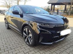 Schwarz Gebraucht 2022 Renault Megane E-Tech Techno SUV | 22.999 € (Guter Preis)