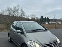 Gebraucht 2007 Mercedes A200 Kleinwagen | 2.590 € (Etwas zu teuer)