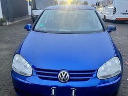 Blau Gebraucht 2005 VW Golf V Kleinwagen | 1.400 € (Guter Preis)