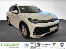 Weiß Neu 2025 VW Tiguan R-line SUV | 56.990 €