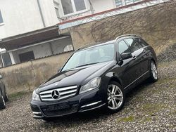 Schwarz Gebraucht 2013 Mercedes C200 Avantgarde Kombi | 6.490 €