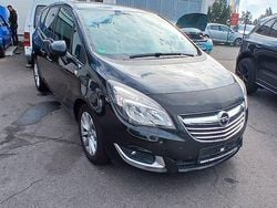 Schwarz Gebraucht 2016 Opel Meriva Innovation Van / Kleinbus | 4.800 € (Fairer Preis)